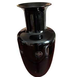 Crown Black Glass Vase